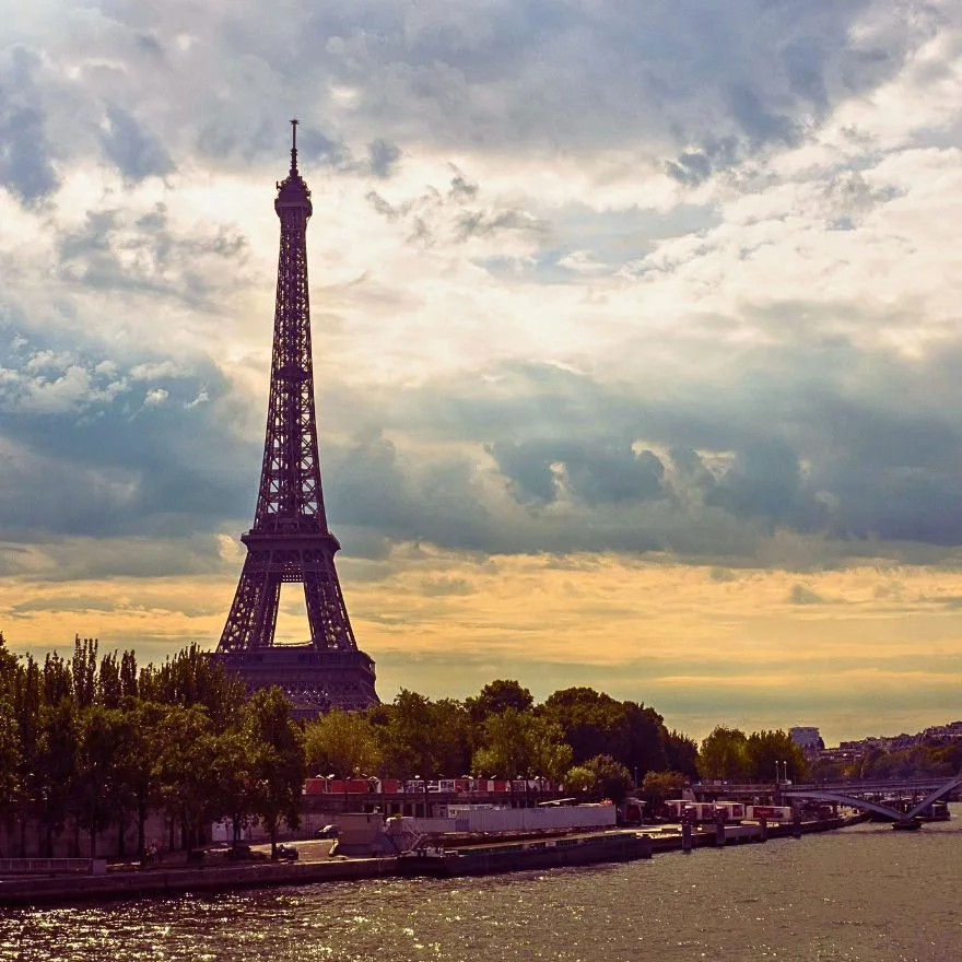6 Days in Paris: When Dreams Dance Along the Seine